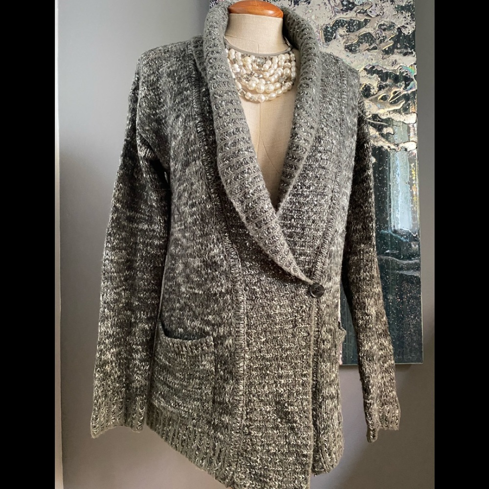 Gap wool blend size medium cardigan